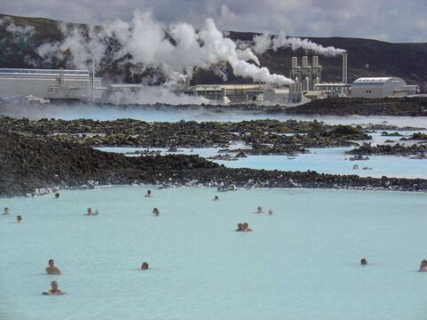 Die berühmte Blaue Lagune ca. 50 km von Reykjavik entfernt
