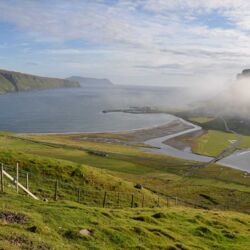 Traumhafte Weitblicke bei einer Rundfahrt über die Insel Suduroy auf den Färöer Inseln