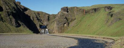 Überall in Island verstecken sich hübsche Wasserfälle, wie hier bei Geirland in Südostisland